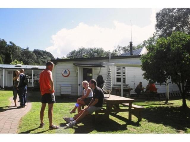 Yha Opoutere Hostel Eksteriør bilde